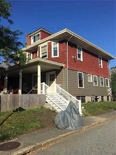 446 Broadway Newport, RI 02840