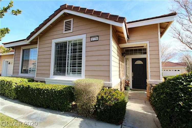 1720 Pacific Breeze Dr Las Vegas, NV 89144