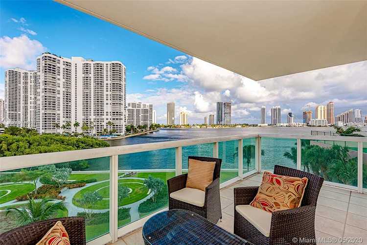 3370 Hidden Bay Dr #503 Aventura, FL 33180