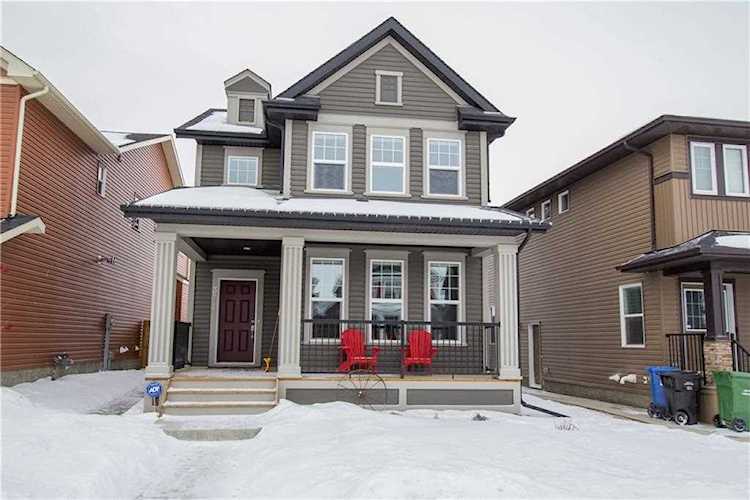 374 Evanston Way NW Calgary, AB T3P 0C3