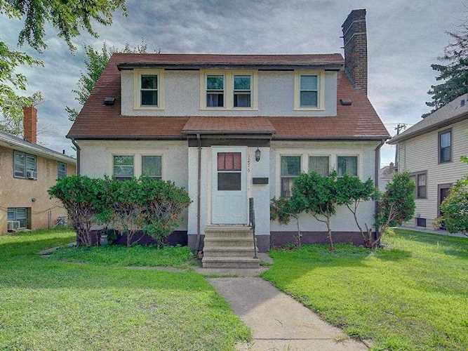 1276 Snelling Avenue N Saint Paul, MN 55108
