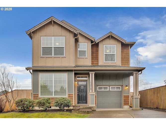 13278 SE Scenic Ridge Dr Happy Valley, OR 97015