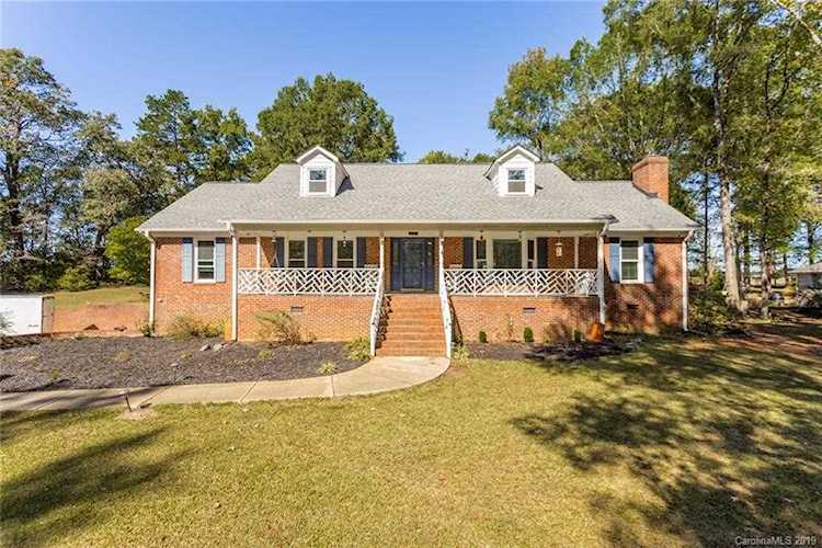 3102 Oakdale Dr Monroe, NC 28110 | MLS 3561380 Photo 1