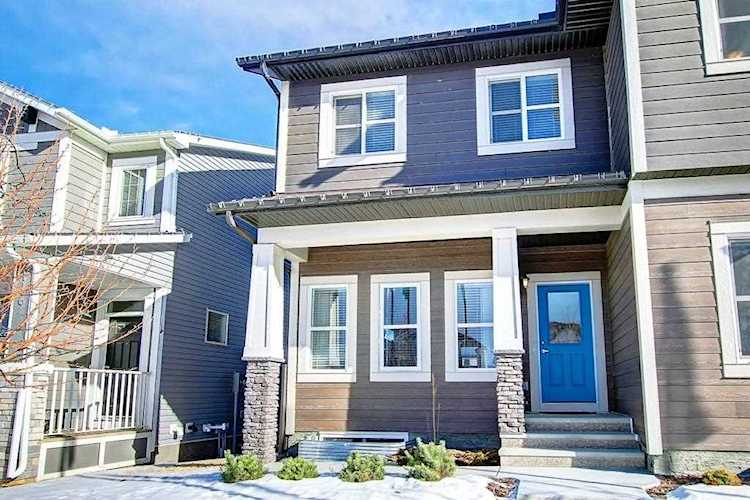 112 Cornerbrook Gate NE Calgary, AB T3N 1A9