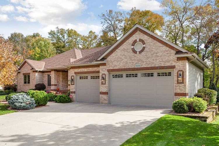 9006 Telford Crossing Brooklyn Park, MN 55443