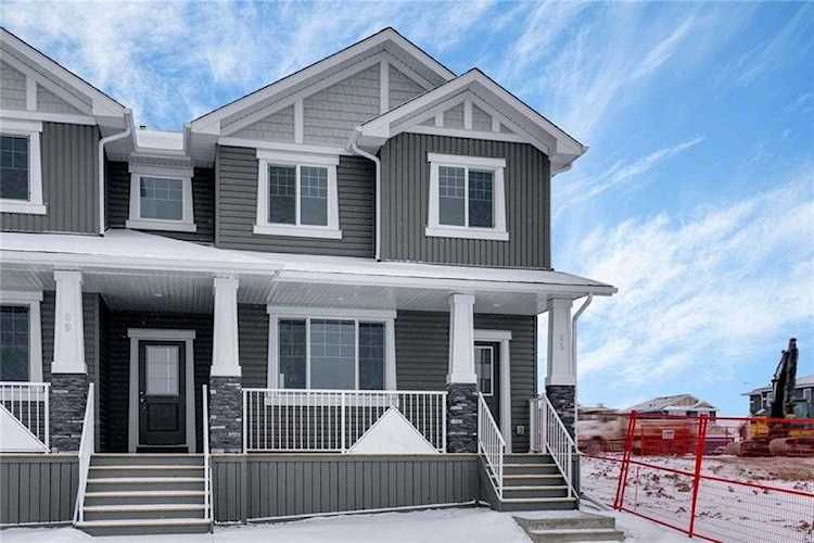 93 Red Embers Place NE Calgary, AB T3N 1K6