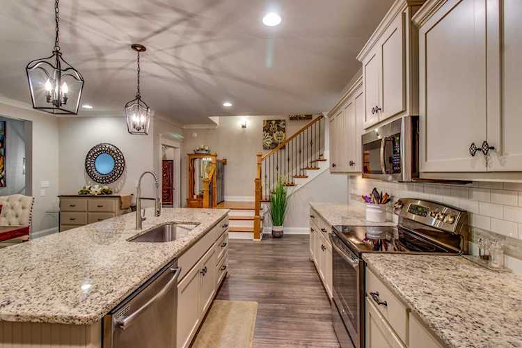 3312 Hampton Turner Dr Murfreesboro, TN 37128