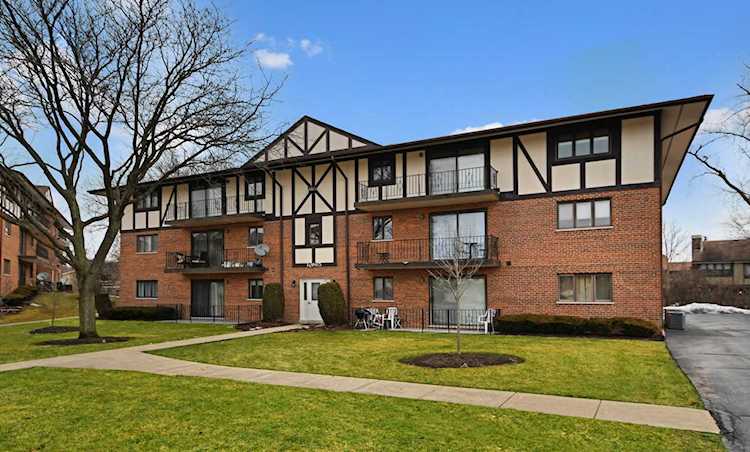 10965 S 84th Ave #2A Palos Hills, IL 60465