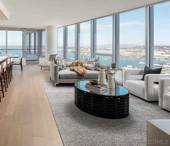888 W E Street #3501 San Diego, CA 92101