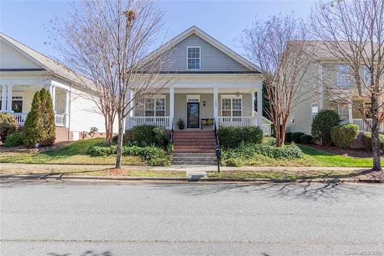 17538 Invermere Ave Huntersville, NC 28078