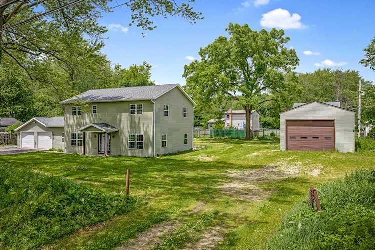 1430 Cary Rd Algonquin, IL 60102