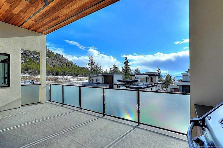 9716 Centrestone Crescent Lake Country, BC V4V0A5