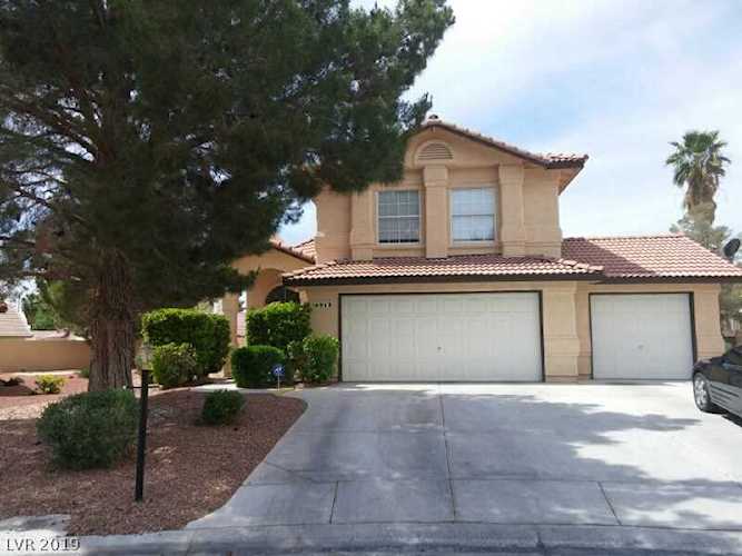 4913 Braeburn Dr Las Vegas, NV 89130