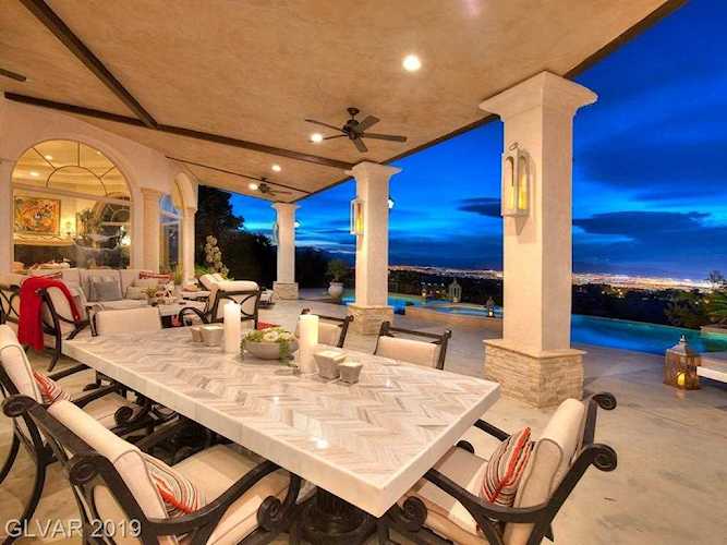 9 Yorkridge Ct Henderson, NV 89052