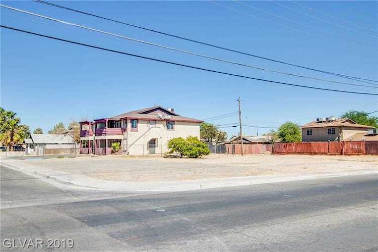 1804 Princeton St North Las Vegas, NV 89030