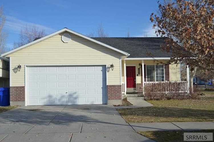 353 Oaktrail Drive Rexburg, ID 83440
