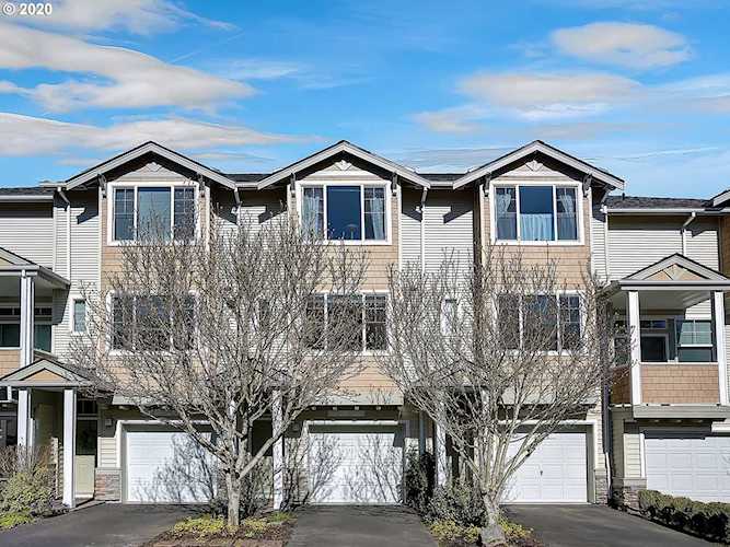 15462 SW Mallard Dr #103 Beaverton, OR 97007