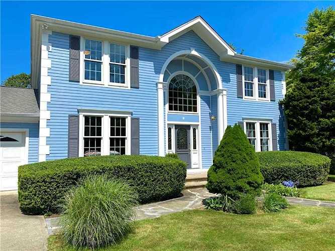 9 Eagles Nest TER Narragansett, RI 02882