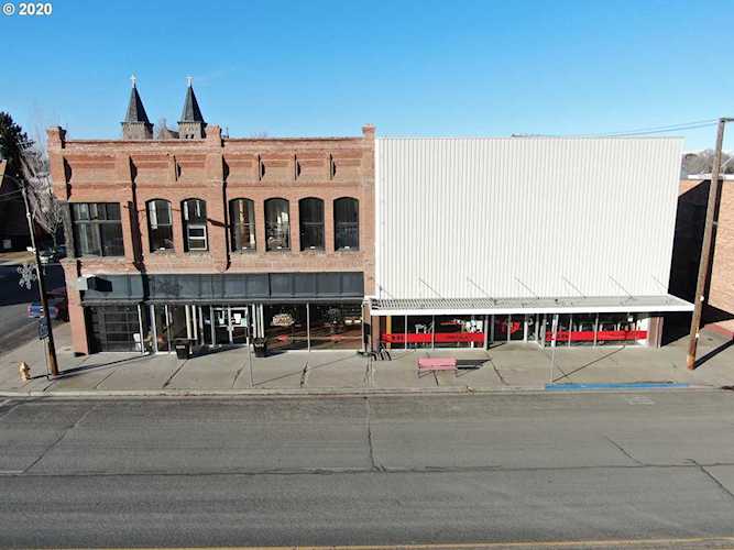 -1 Broadway St Baker City, OR 97814