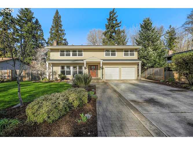 6670 SW Rollingwood Dr Beaverton, OR 97008