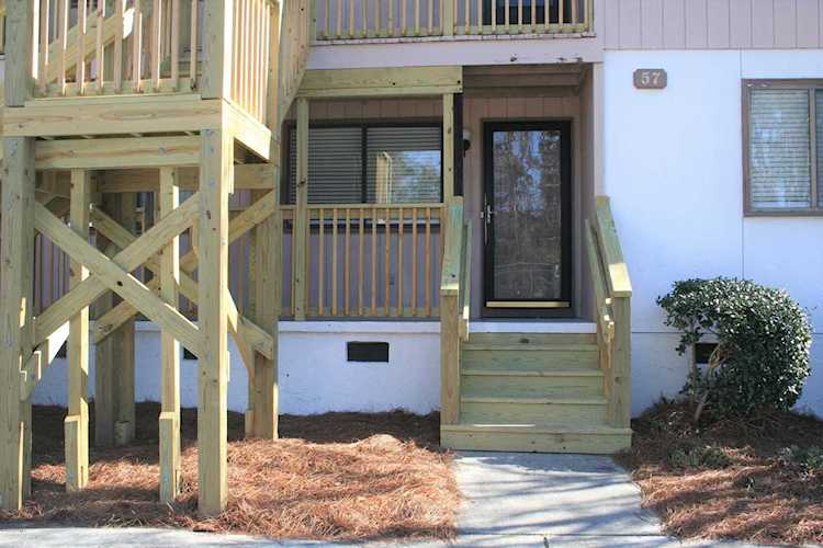 Home For Sale At 522 S Kerr Avenue, Wilmington NC in Candlewyck Photo 1
