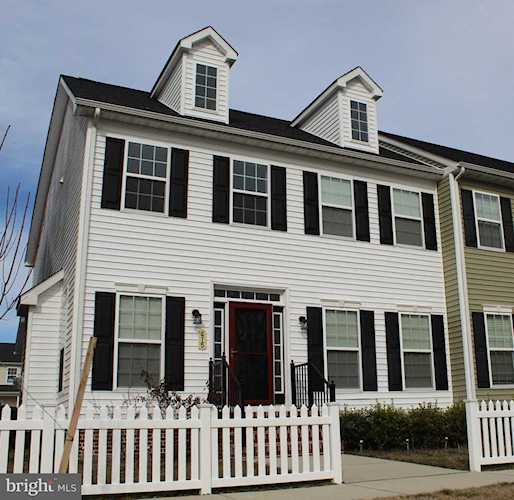 415 Village Center Blvd Milton, DE 19968
