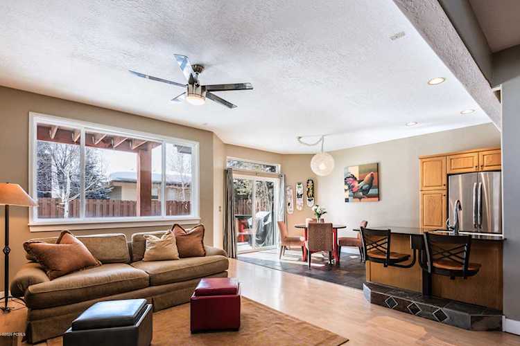 1055 N Station Loop Rd Park City, UT 84098