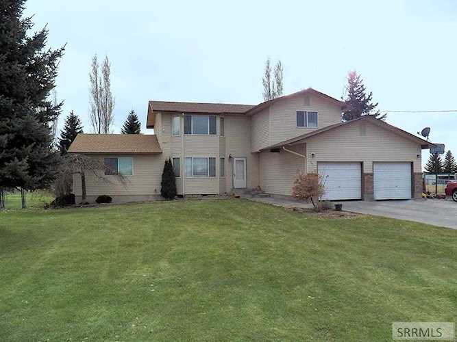 461 W 200 N Blackfoot, ID 83221