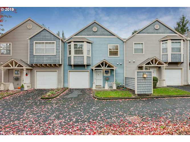 1335 SW Edgefield Meadows Ct Troutdale, OR 97060