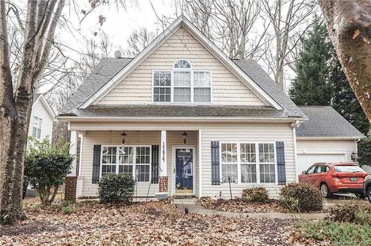 15824 Robins Way Huntersville, NC 28078 | MLS 3580889 Photo 1