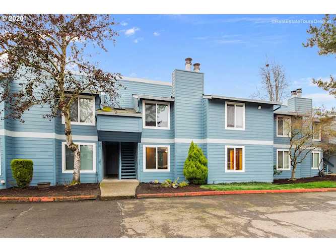2330 SE Brookwood Ave Hillsboro, OR 97123