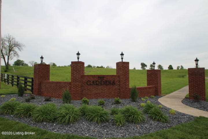 1 Scenic Garden Lawrenceburg, KY 40342