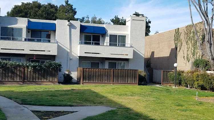 77 Redding Rd Campbell, CA 95008