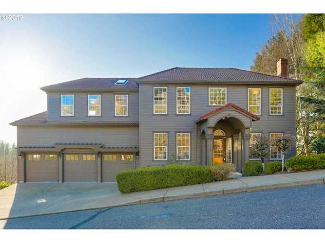 1129 NW Frazier Ct Portland, OR 97229