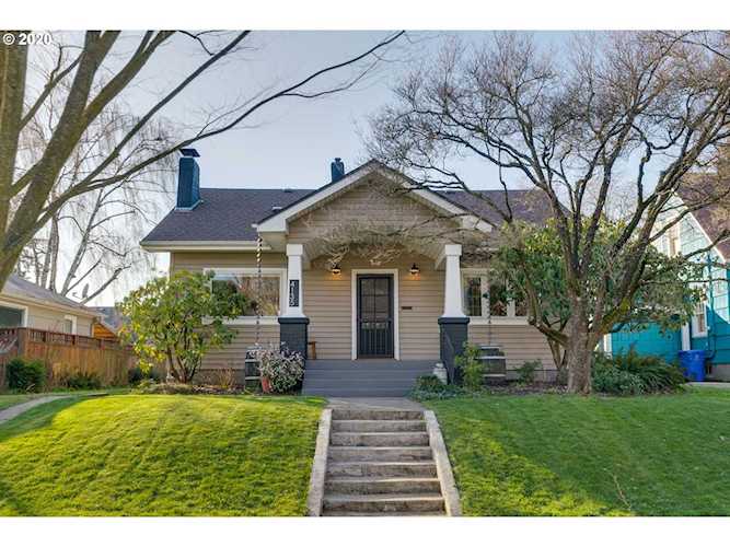 We Know Portland | 4135 N Court Ave, Portland, OR, 97217 Photo 1