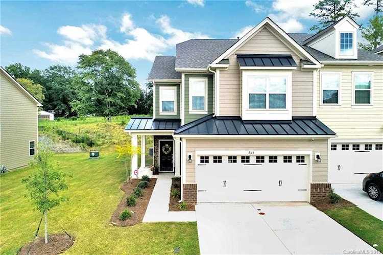 569 Dulaney Dr Tega Cay, SC 29708 | MLS 3545408 Photo 1
