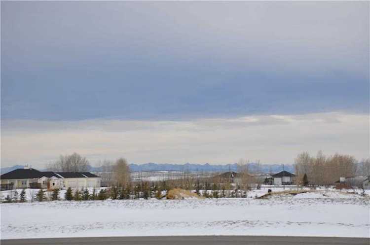 365040 60 Street E Rural Foothills County, AB T1S 1B1