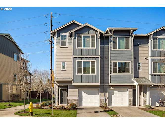 157 NE 78th Ave Hillsboro, OR 97006