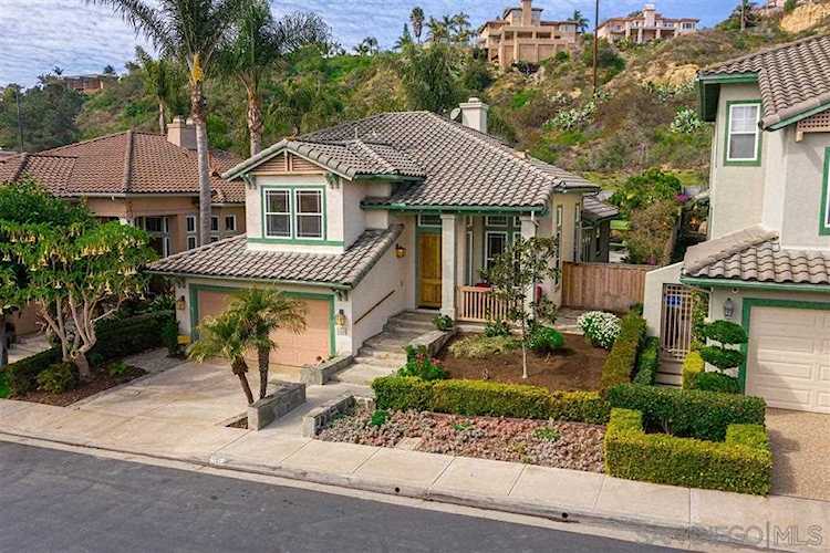 15814 Caminito Cantaras Del Mar, CA 92014
