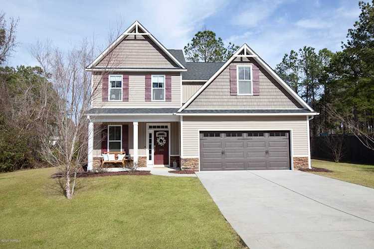 Home For Sale At 265 Majestic Oaks Drive, Wilmington NC in Majestic Oaks Photo 1