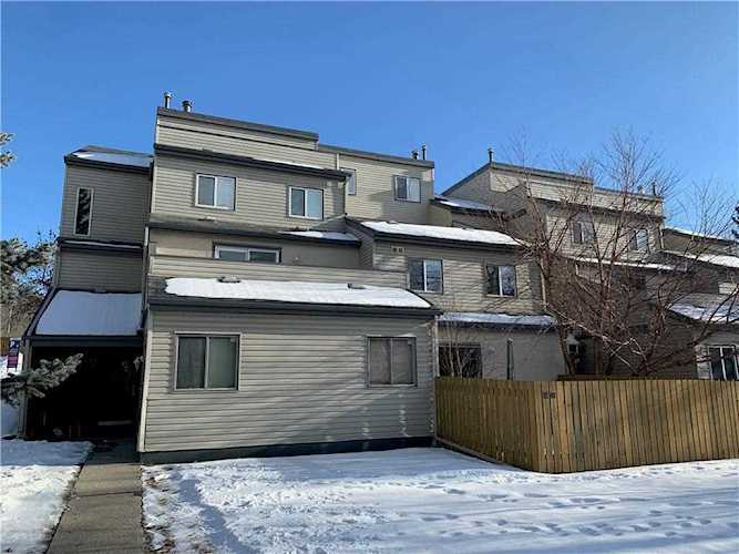 1540 29 St NW #1201 Calgary, AB T2N 4M1