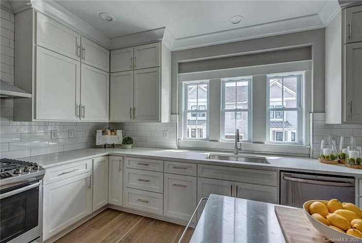 2709 Kilgo Way Charlotte, NC 28205