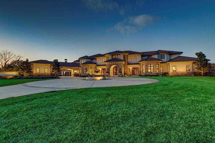 940 W Dove Road Southlake, TX 76092