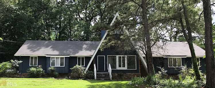 601 Hunters Horn Lilburn, GA 30047
