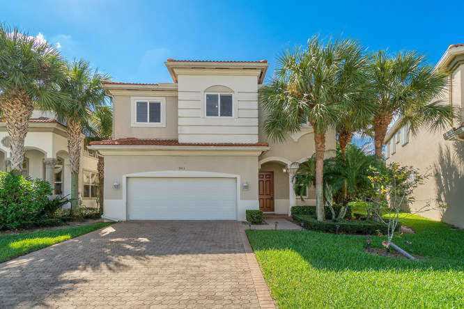 1011 Grove Park Circle Boynton Beach, FL 33436
