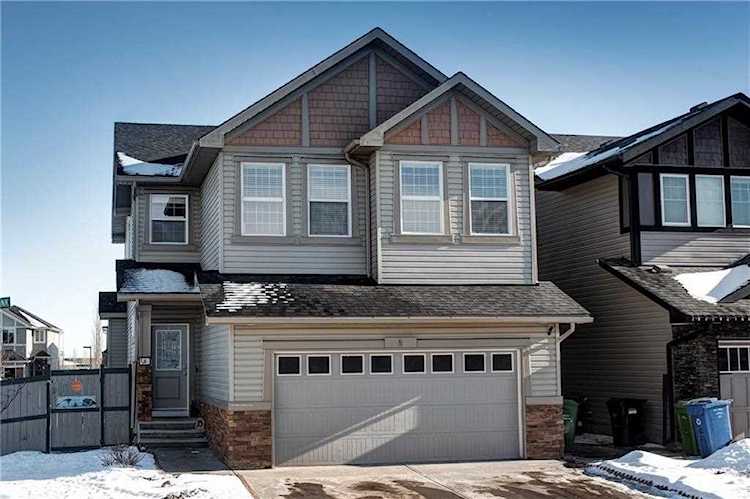 8 Skyview Shores Link NE Calgary, AB T3N 0E7