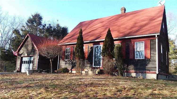 5675 Flat River RD Coventry, RI 02827