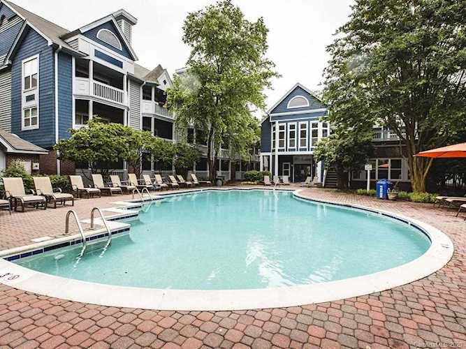 505 N Graham St Charlotte, NC 28202