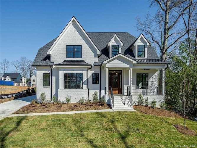 3102 Cramer Pond Dr Charlotte, NC 28205