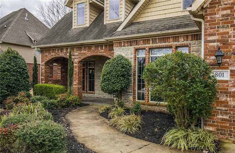 801 SW Edinburgh Ave Bentonville, AR 72713